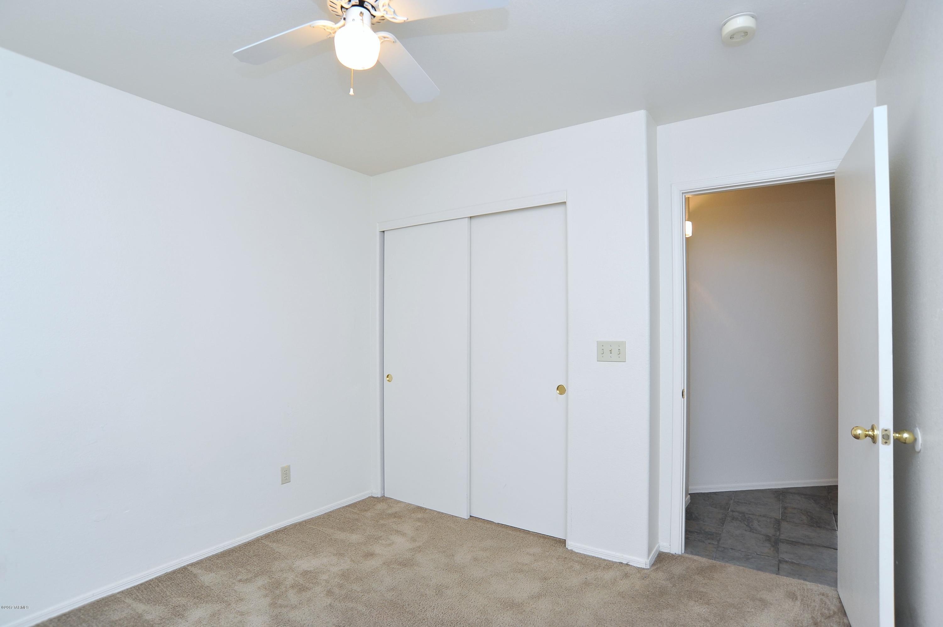 8206 East Mesquite Ridge Circle Tucson, AZ 85710 - Photo 36 of 42