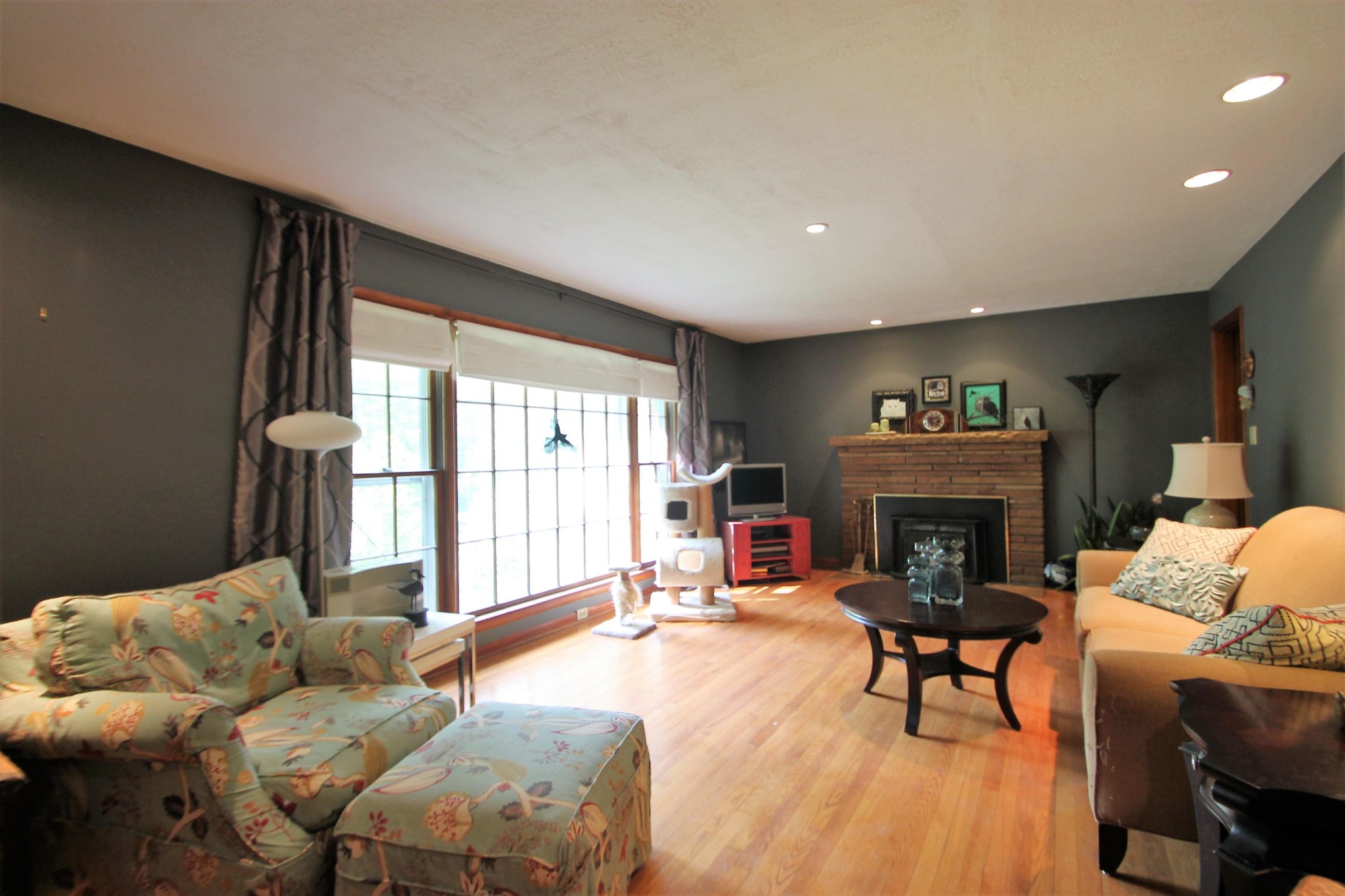 4814 Sunset Road West Knoxville, TN 37914 - Photo 3 of 27 Gallery Image 3