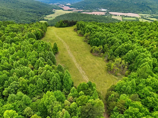 $399,000 | 2750 B Browns Trace Road, Sherwood, TN 37376