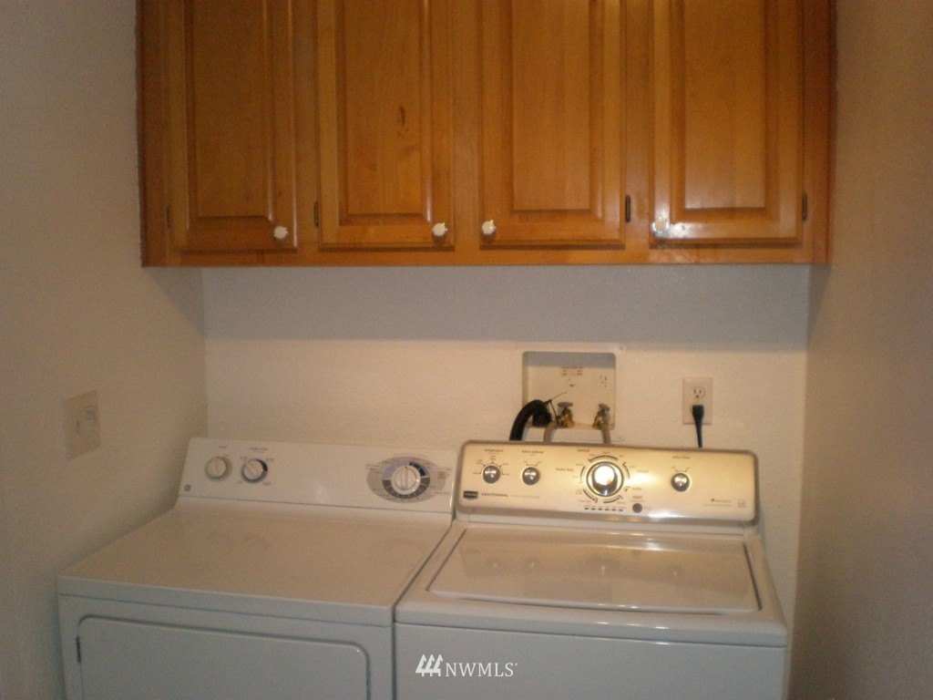 16127 Northwest Hite Center Road Seabeck, WA 98380 - Photo 8 of 24 Gallery Image 8