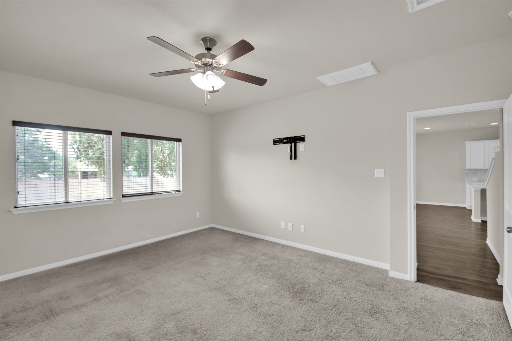 1829 Chickasaw Run Leander, TX 78641 - Photo 23 of 40 a view of an empty room with a window