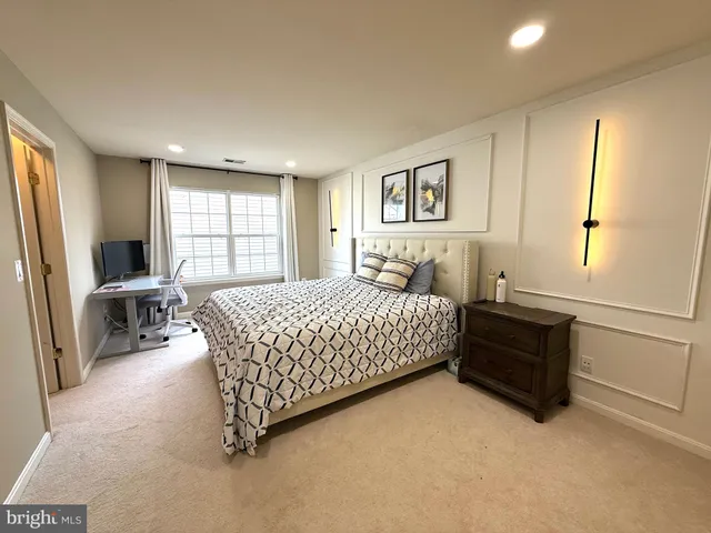 $4,400 | 21201 Sundial Court, Broadlands, VA 20148