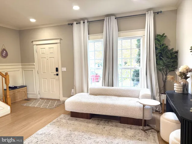 $4,400 | 21201 Sundial Court, Broadlands, VA 20148