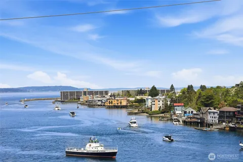 $1,750,000 | 3607 West Commodore Way, Seattle, WA 98199