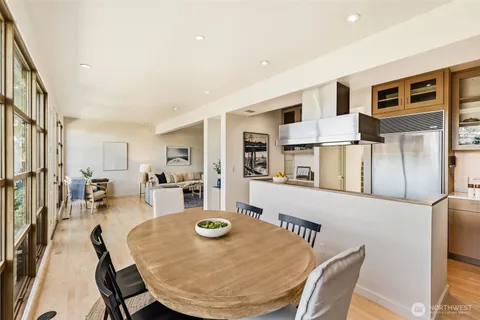 $1,750,000 | 3607 West Commodore Way, Seattle, WA 98199