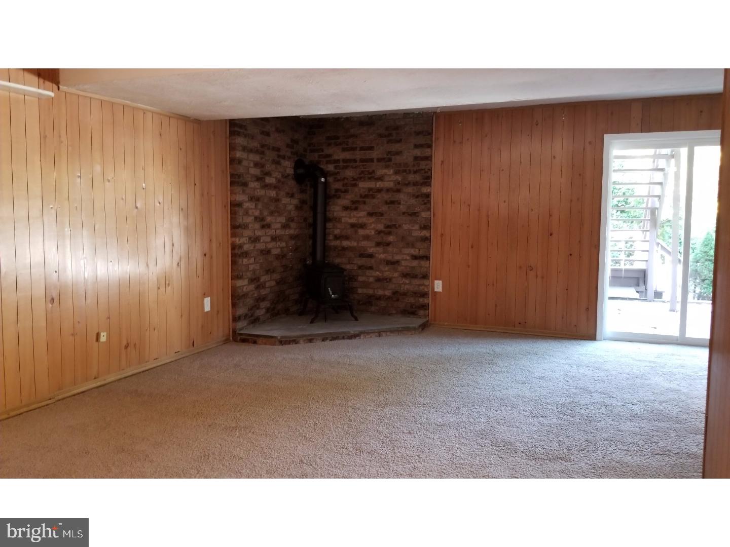 426 Calyn Drive Reading, PA 19607 - Photo 10 of 12 Family Room