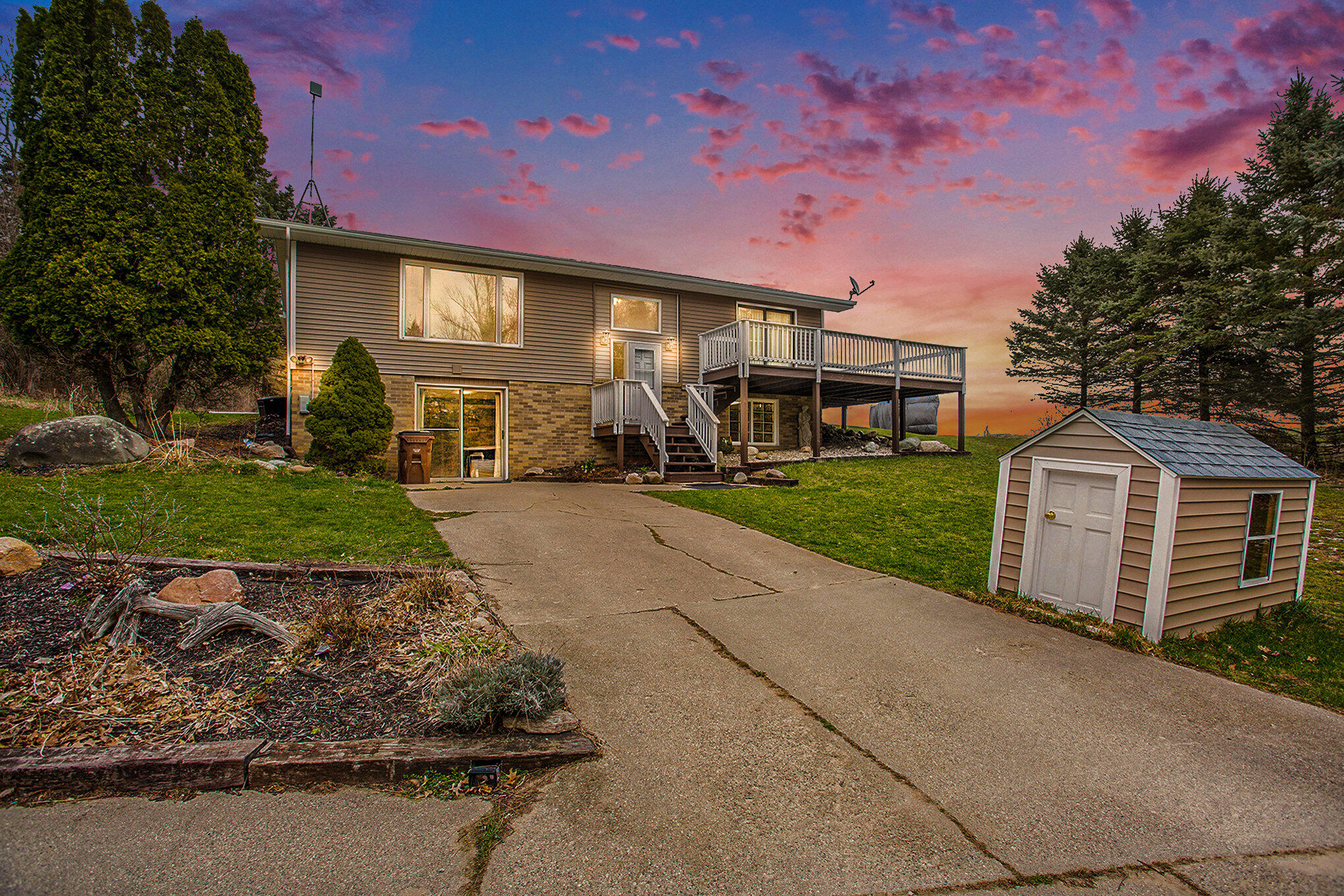 1051 McCord Road Ionia, MI 48846 - Photo 1 of 33 001_8l9a9556.jpg-twilight