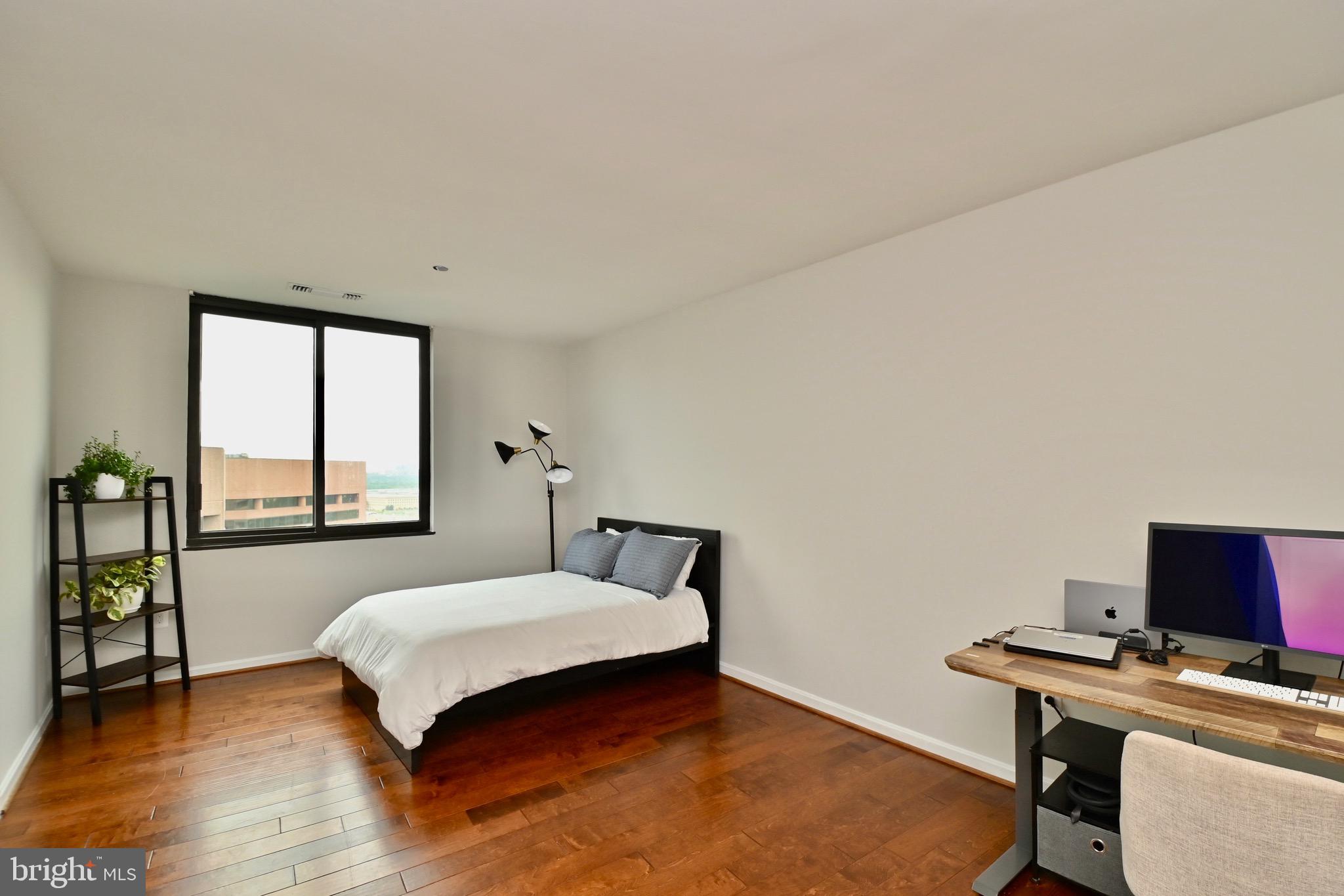 1300 Crystal Drive, Unit PH14 Arlington, VA 22202 - Photo 29 of 60 2nd bedroom