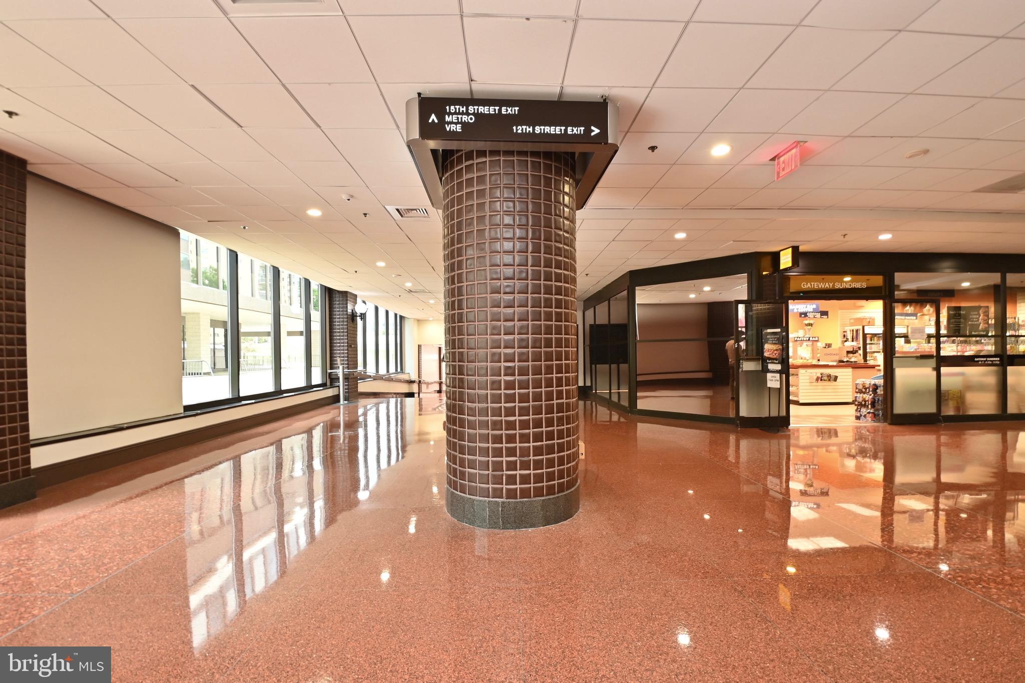 1300 Crystal Drive, Unit PH14 Arlington, VA 22202 - Photo 45 of 60