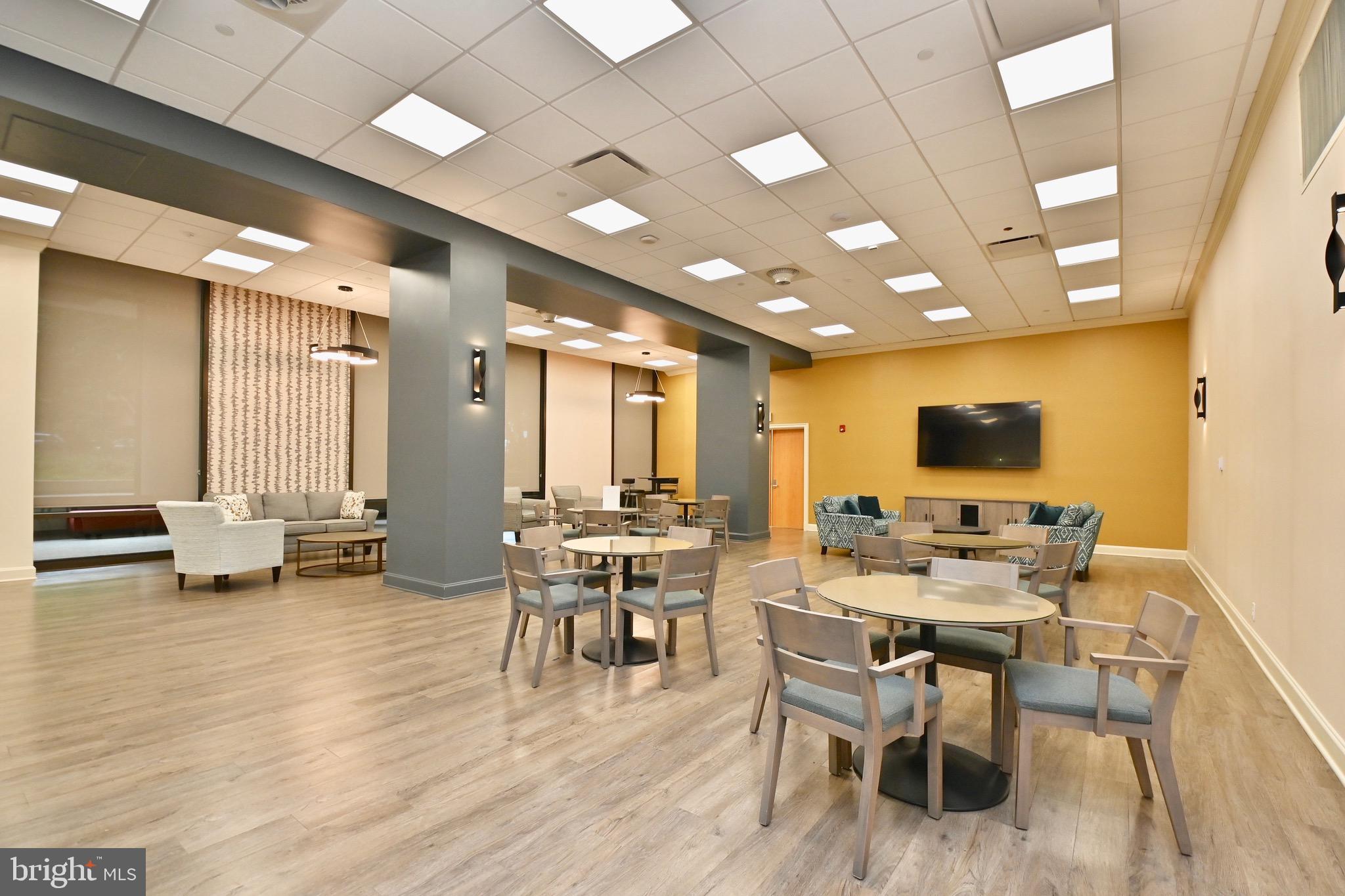 1300 Crystal Drive, Unit PH14 Arlington, VA 22202 - Photo 56 of 60