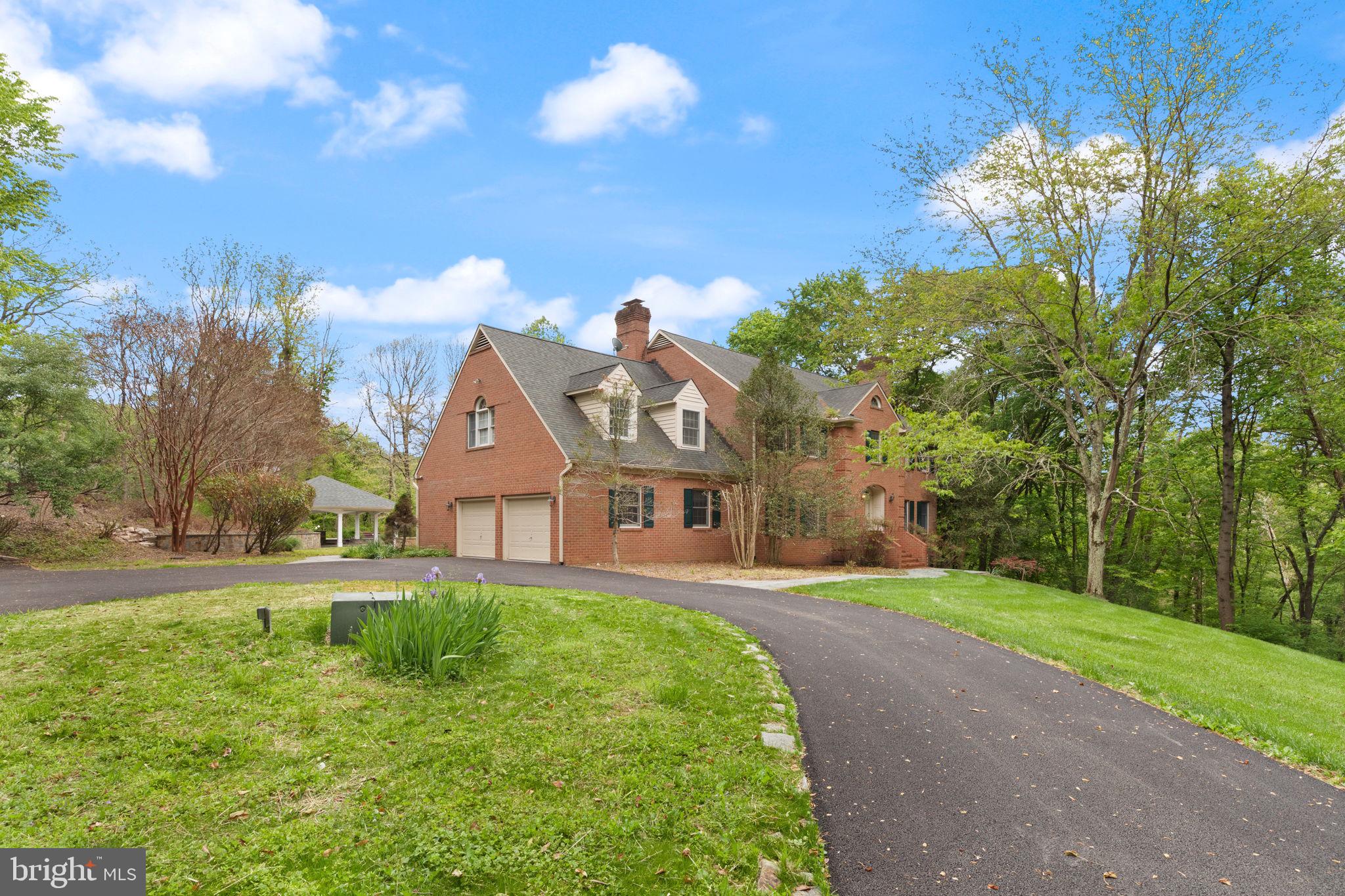 14613 Philpot Road Phoenix, MD 21131 - Photo 12 of 69 Circular Drive