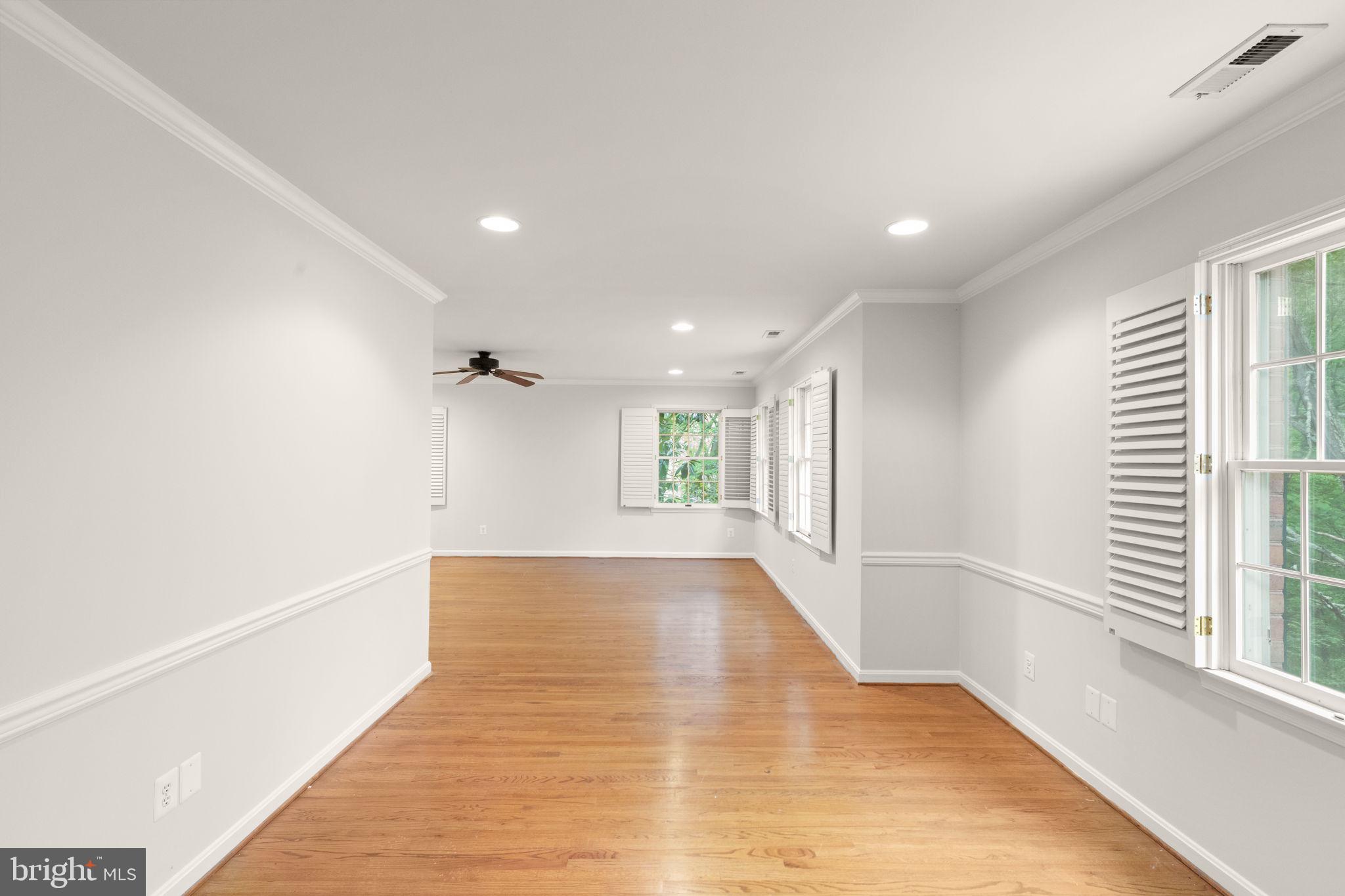 14613 Philpot Road Phoenix, MD 21131 - Photo 28 of 69 Master Bedroom Sitting Area