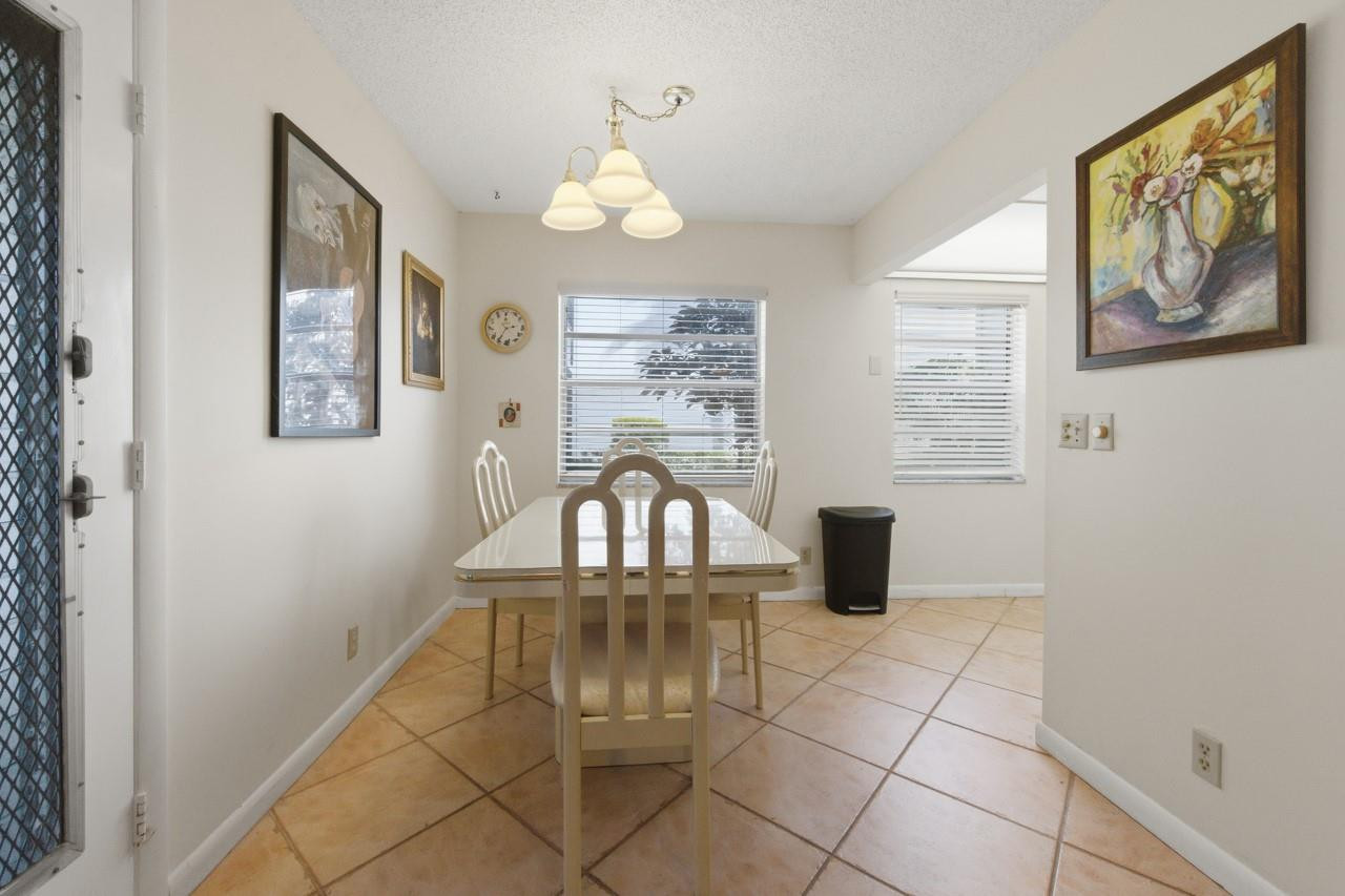 820 Flanders South, Unit 280 Delray Beach, FL 33484 - Photo 5 of 16 Photo 5