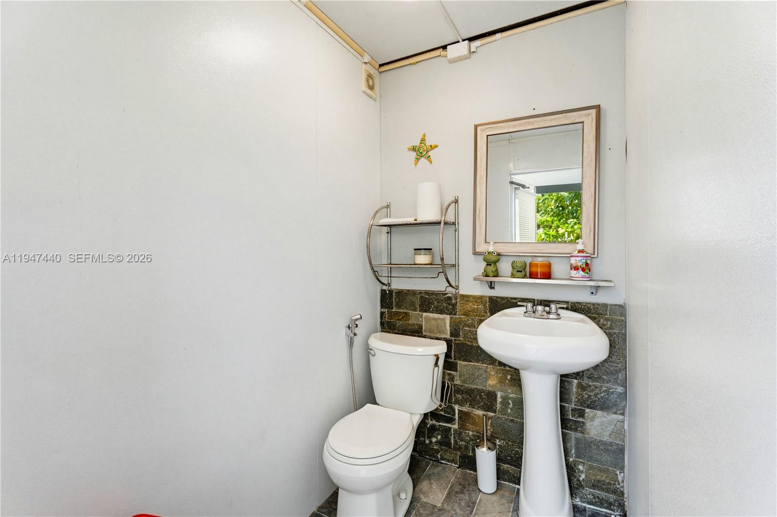 2810 Southwest 123rd Court Miami, FL 33175 - Photo 36 of 53