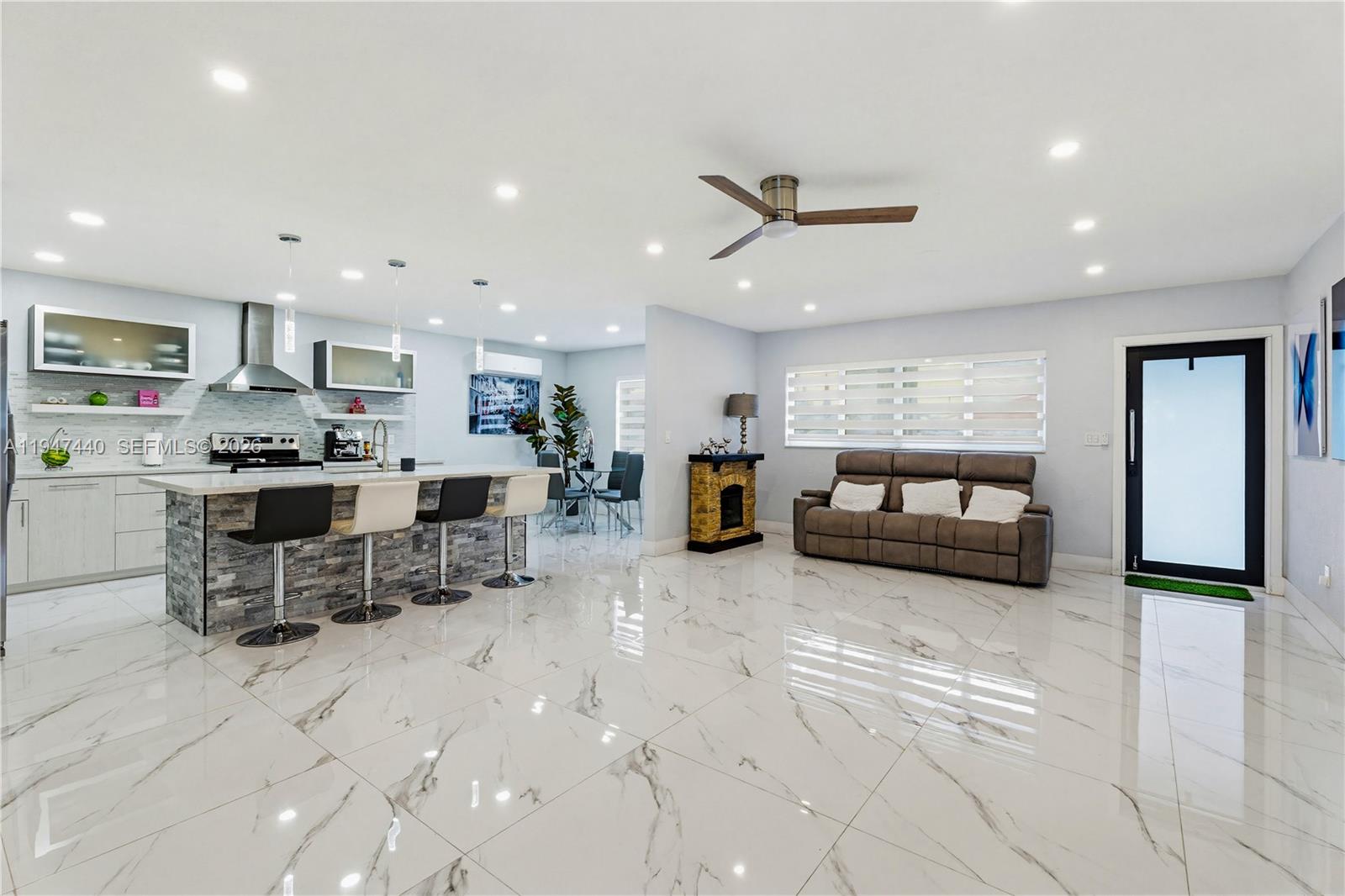 2810 Southwest 123rd Court Miami, FL 33175 - Photo 7 of 53