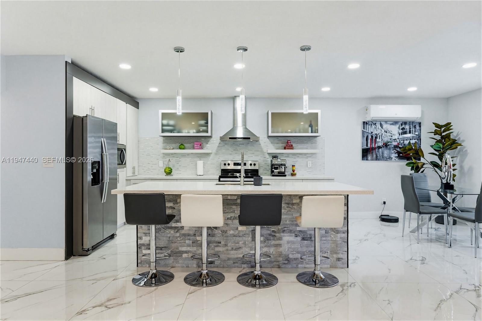 2810 Southwest 123rd Court Miami, FL 33175 - Photo 10 of 53