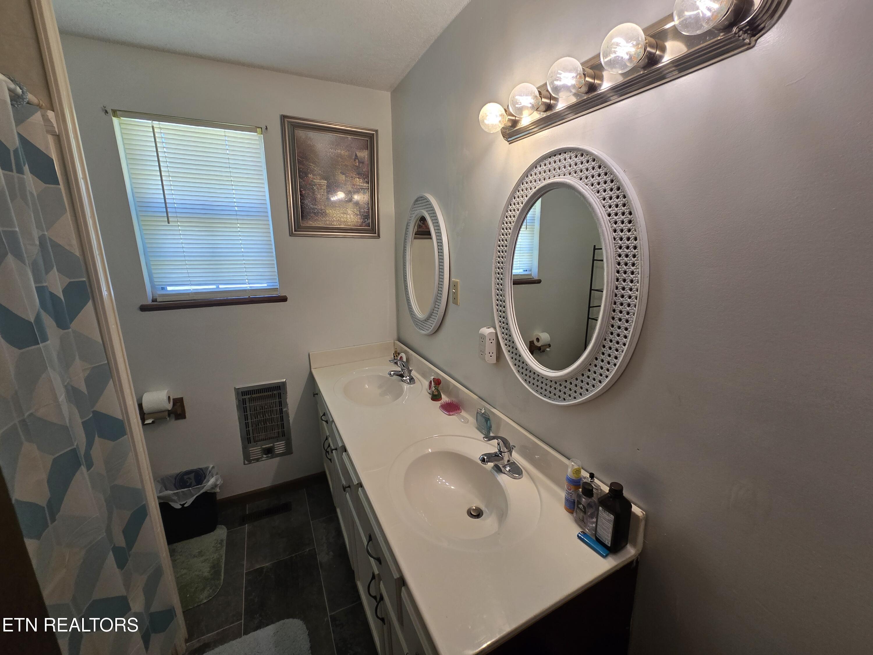 1019 Cole Road New Tazewell, TN 37825 - Photo 10 of 20 20260804_142455