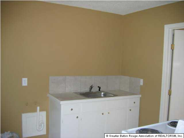 6275 Pontotoc Street Baton Rouge, LA 70812 - Photo 3 of 7 Gallery Image 3