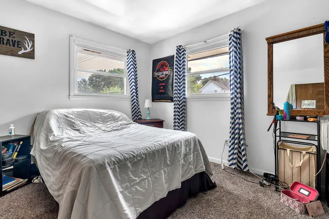 $825,000 | 100 East Market Street, Piper City, IL 60959