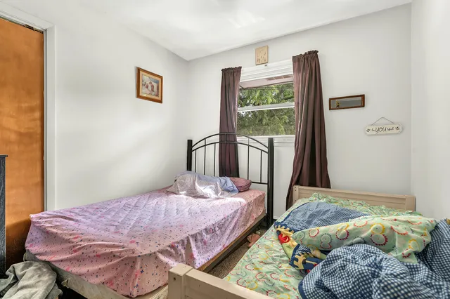 $825,000 | 100 East Market Street, Piper City, IL 60959