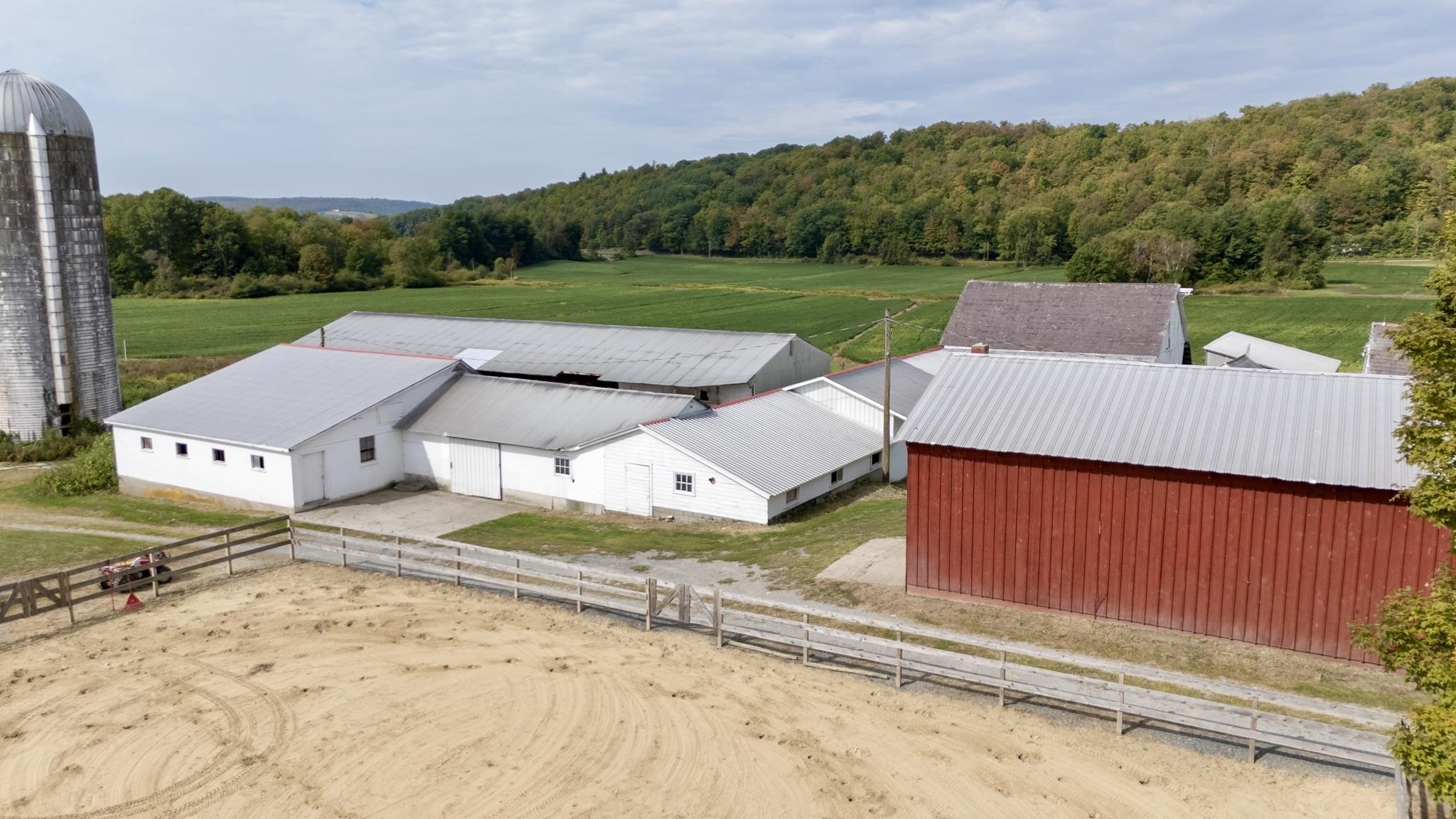 288 Walker Road Poultney, VT 05764 - Photo 32 of 55
