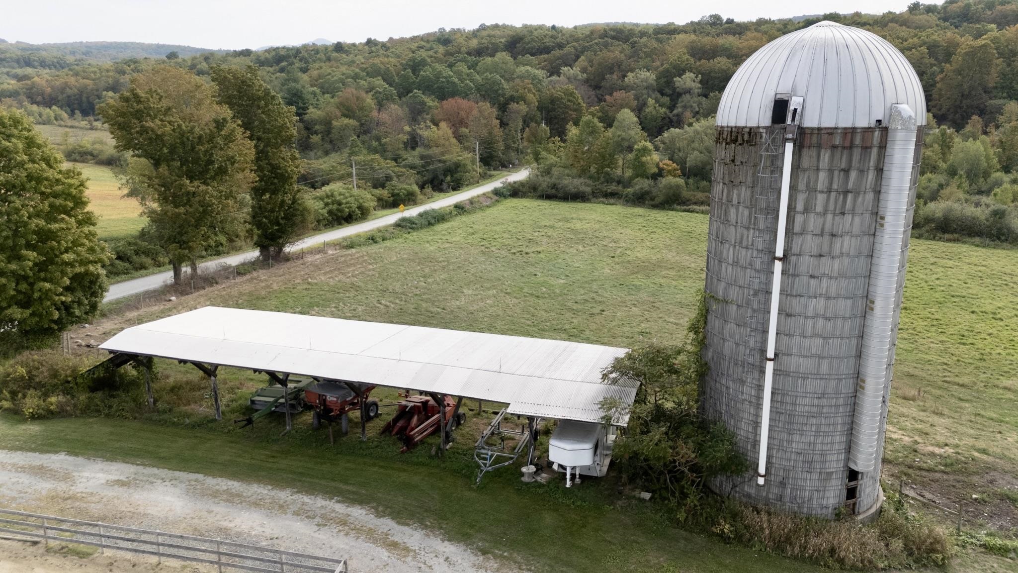 288 Walker Road Poultney, VT 05764 - Photo 38 of 55