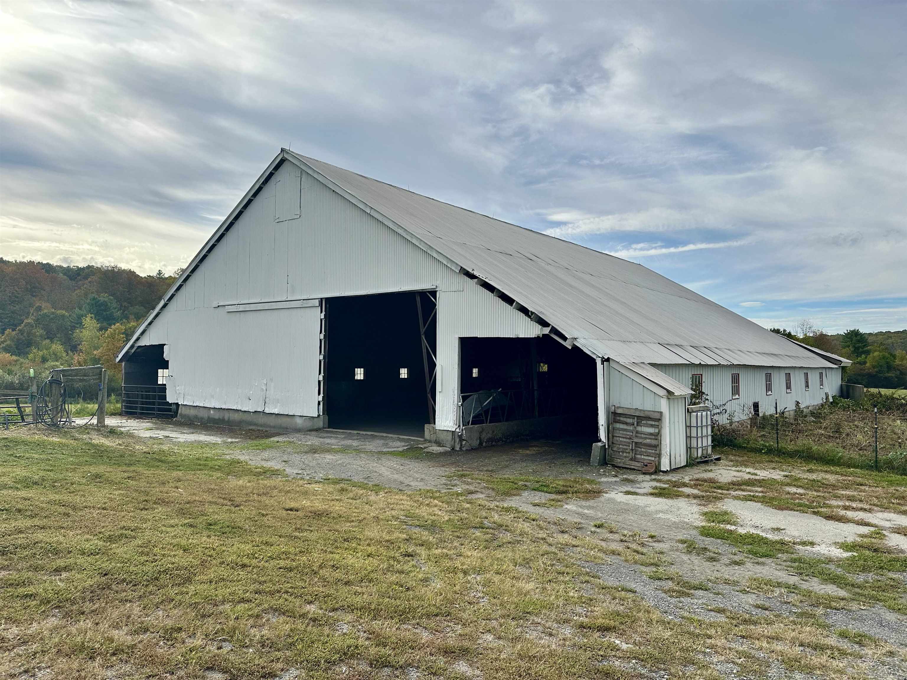 288 Walker Road Poultney, VT 05764 - Photo 5 of 55