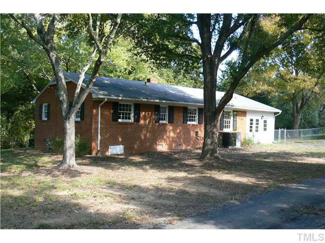 6305 Amhurst Road Durham, NC 27713 - Photo 2 of 12 Photo 2
