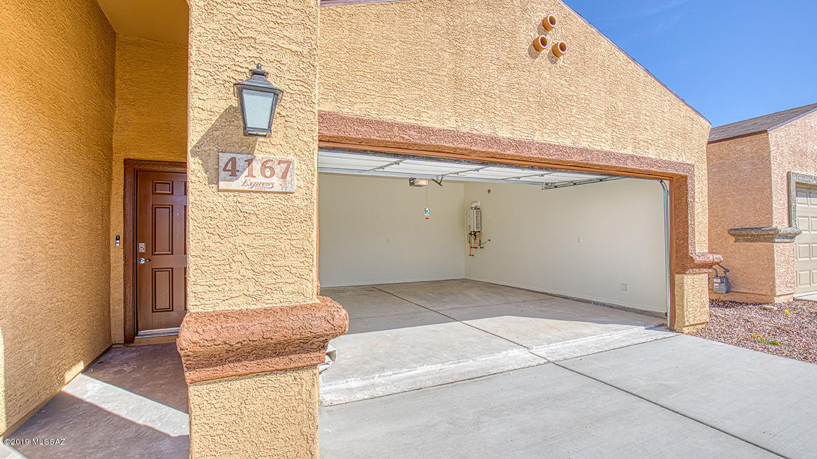 7471 West Elvado Road Tucson, AZ 85757 - Photo 6 of 25 Gallery Image 6