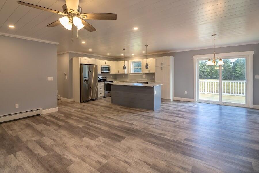 11 Town Farm Road Bucksport, ME 04416 - Photo 5 of 30 11 Town Farm Road Interiors
