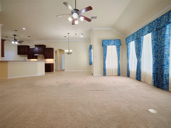 $449,000 | 20831 Camelot Legend Drive, Tomball, TX 77375