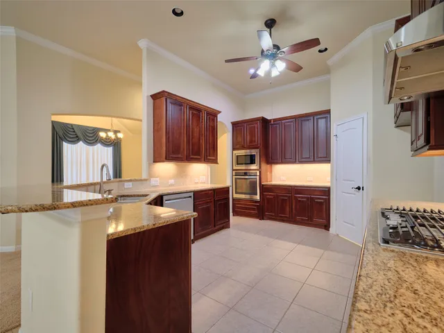$485,000 | 20831 Camelot Legend Drive, Tomball, TX 77375