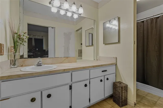 $699,000 | 1672 Northwest 192nd Terrace, Miami Gardens, FL 33169