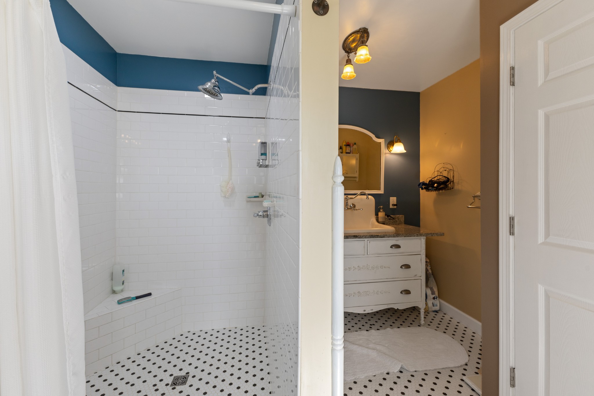 2760 Cave Springs Road Springfield, TN 37172 - Photo 15 of 74 a bathroom with a sink a toilet and shower
