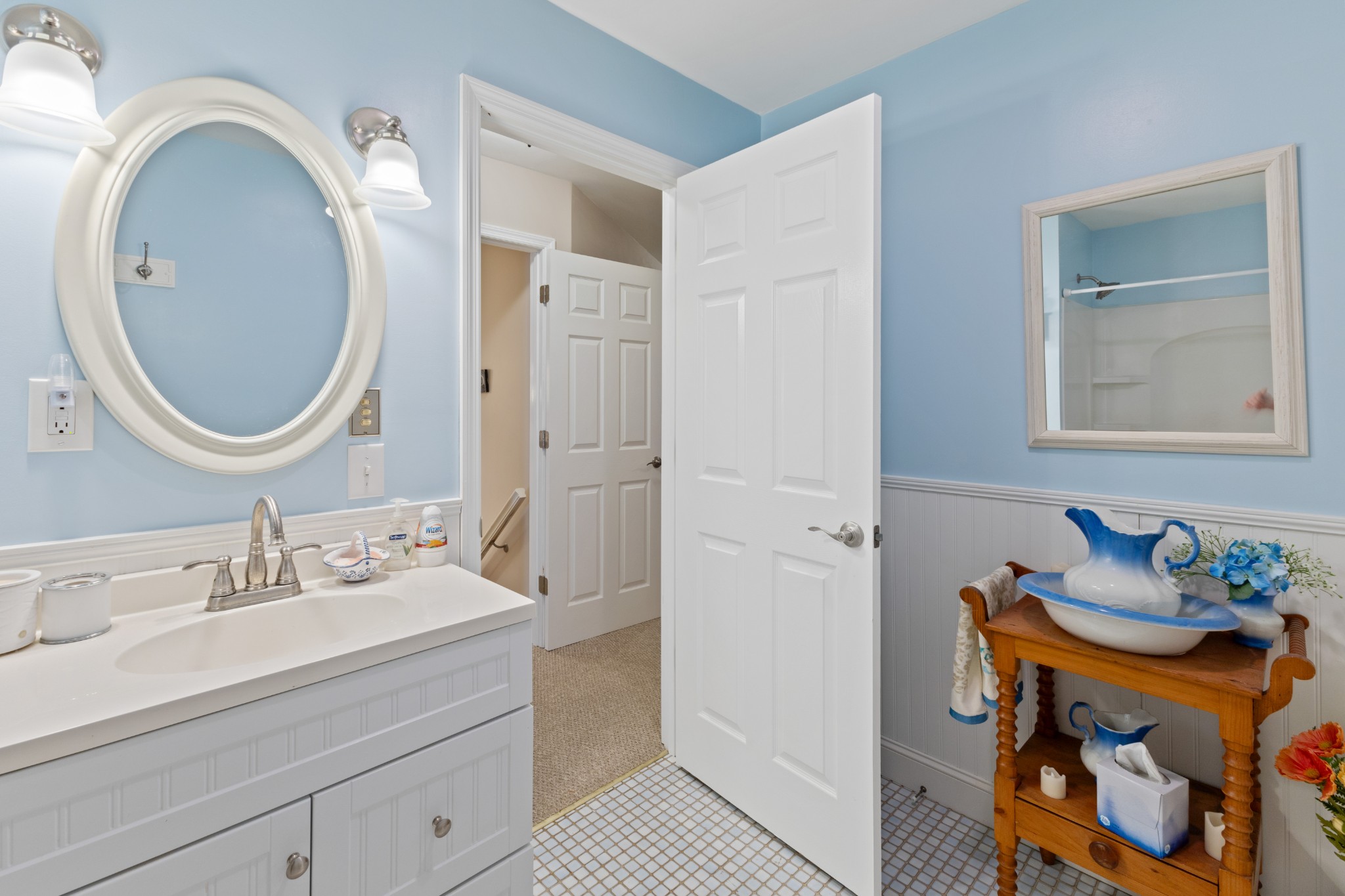 2760 Cave Springs Road Springfield, TN 37172 - Photo 19 of 74 a bathroom with a sink mirror and vanity