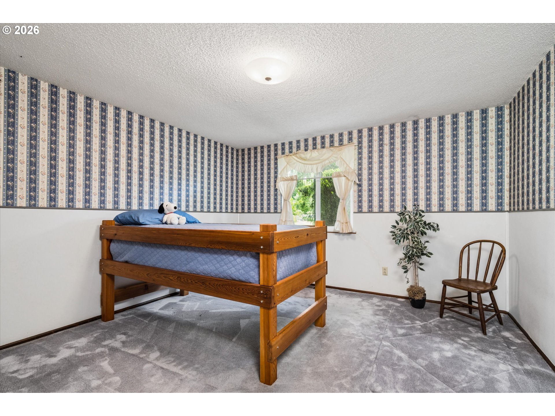 82086 Lost Creek Road Dexter, OR 97431 - Photo 18 of 42 Bedroom
