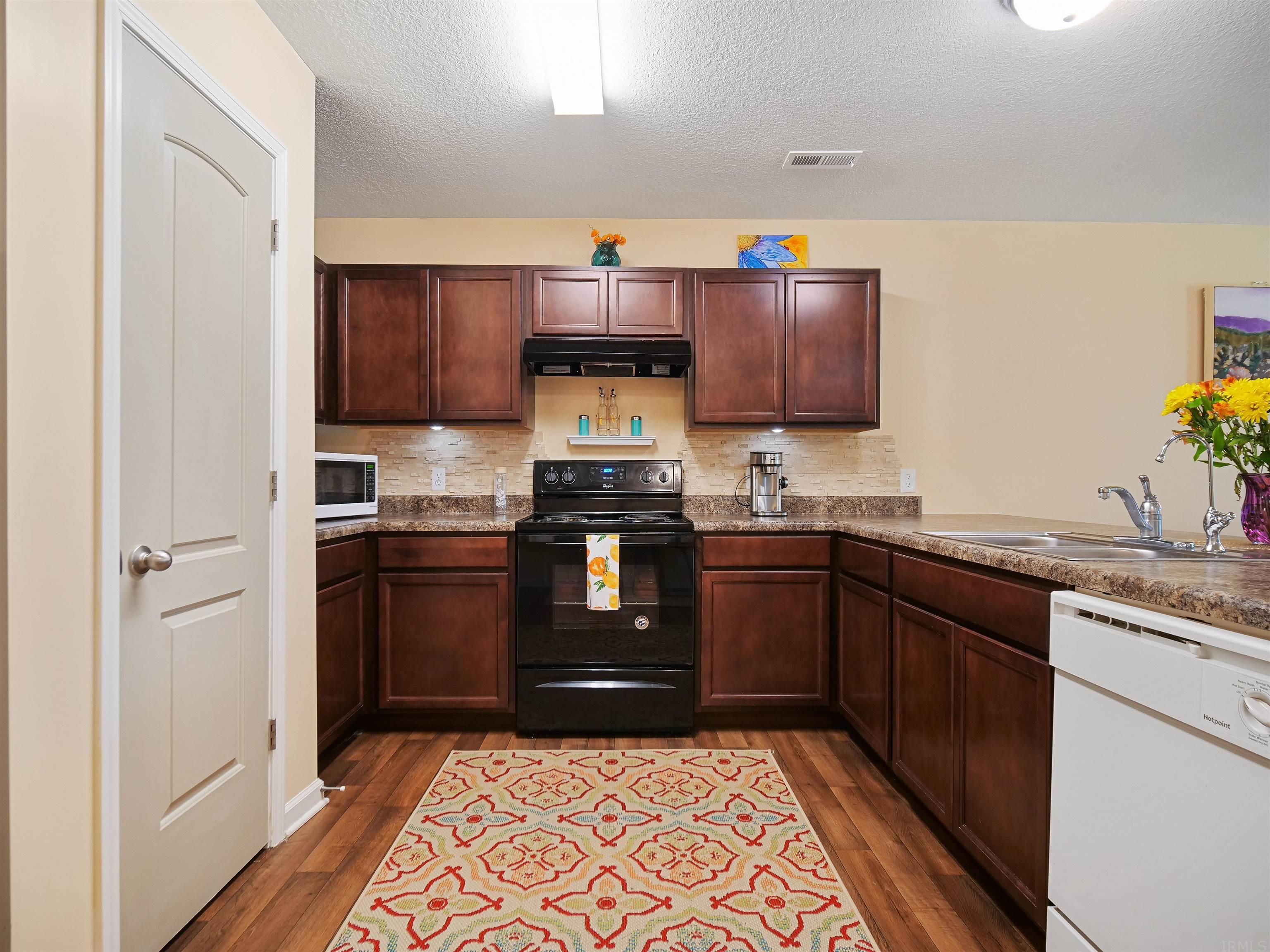 2680 Deer Run Trail Decatur, IN 46733 - Photo 8 of 29