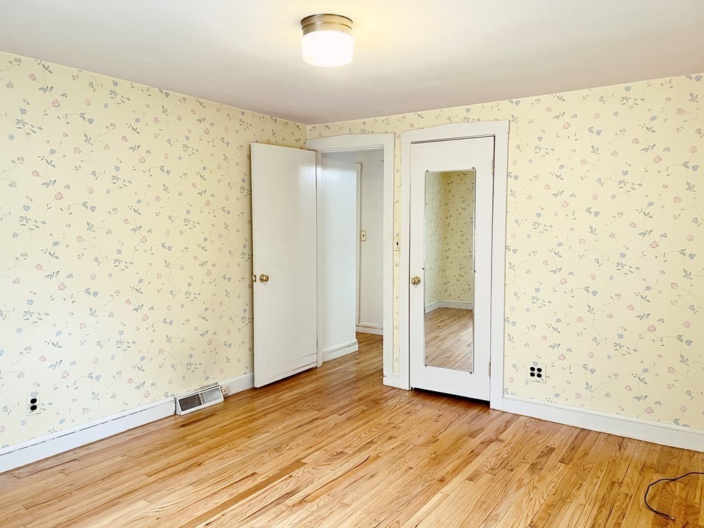 39 Long Hill Road Ashland, MA 01721 - Photo 13 of 21 Gallery Image 13