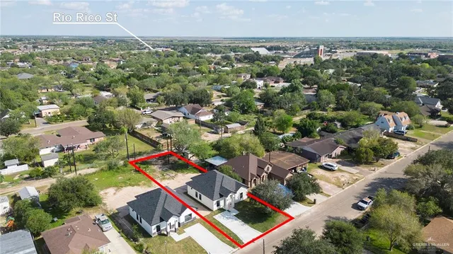 $215,000 | 714 Iowa Avenue, Mercedes, TX 78570