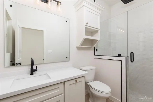 $215,000 | 714 Iowa Avenue, Mercedes, TX 78570