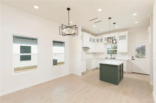 $215,000 | 714 Iowa Avenue, Mercedes, TX 78570