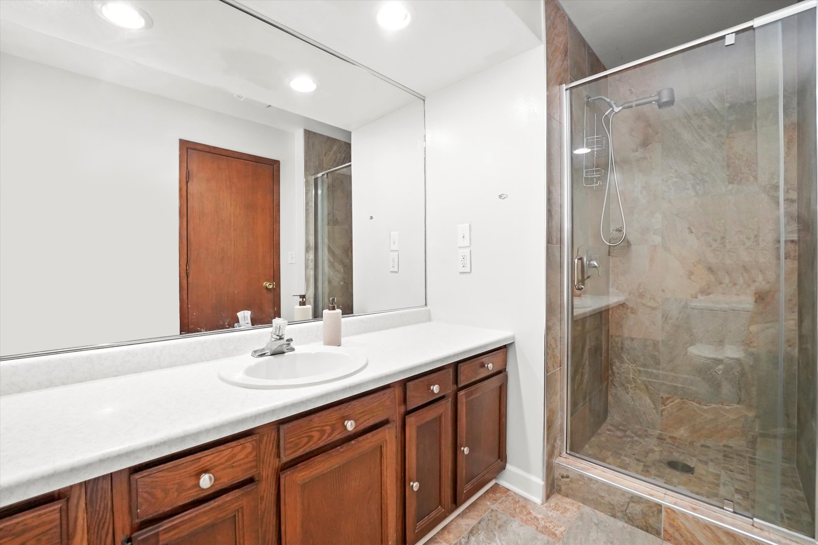 6846 James Drive Rochelle, IL 61068 - Photo 14 of 29