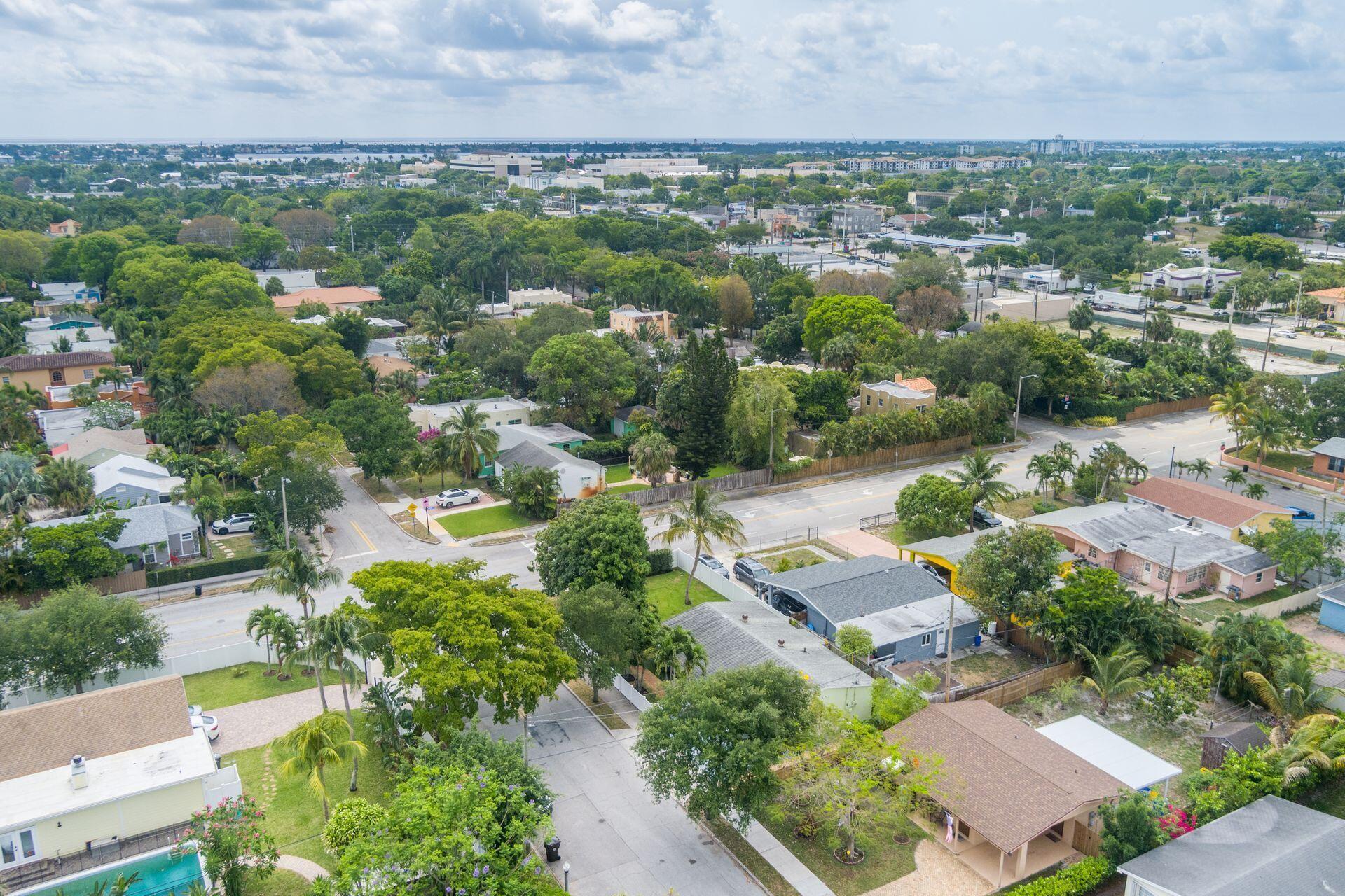 900 Sunset Road West Palm Beach, FL 33401 - Photo 27 of 29 28