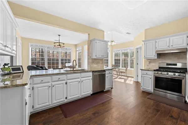 $465,000 | 4409 Chatham View Drive, Buford, GA 30518