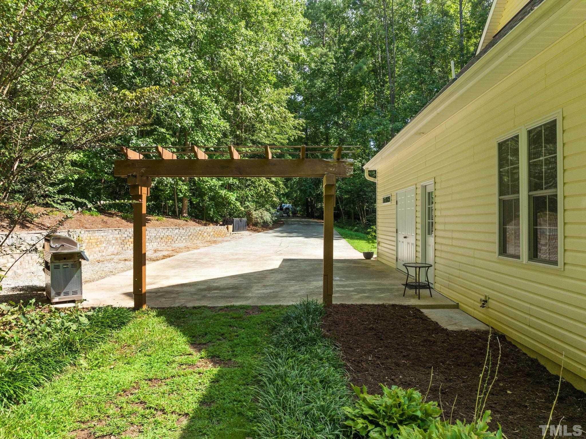 1108 Sky Point Court Raleigh, NC 27603 - Photo 7 of 80
