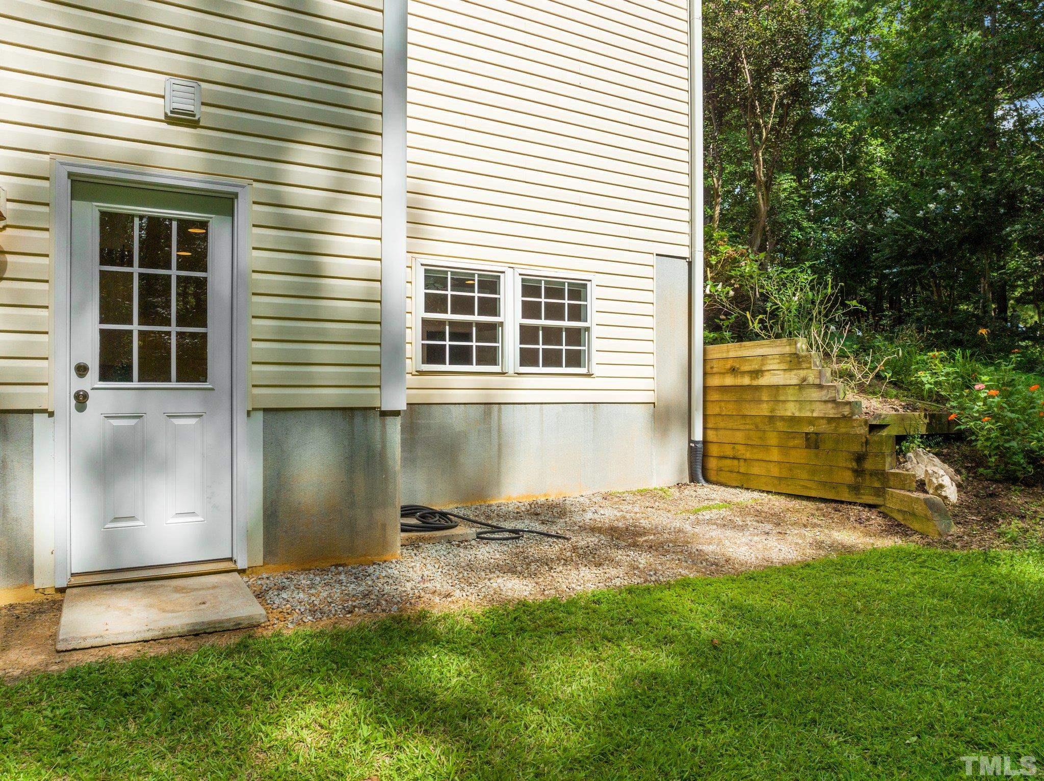 1108 Sky Point Court Raleigh, NC 27603 - Photo 10 of 80
