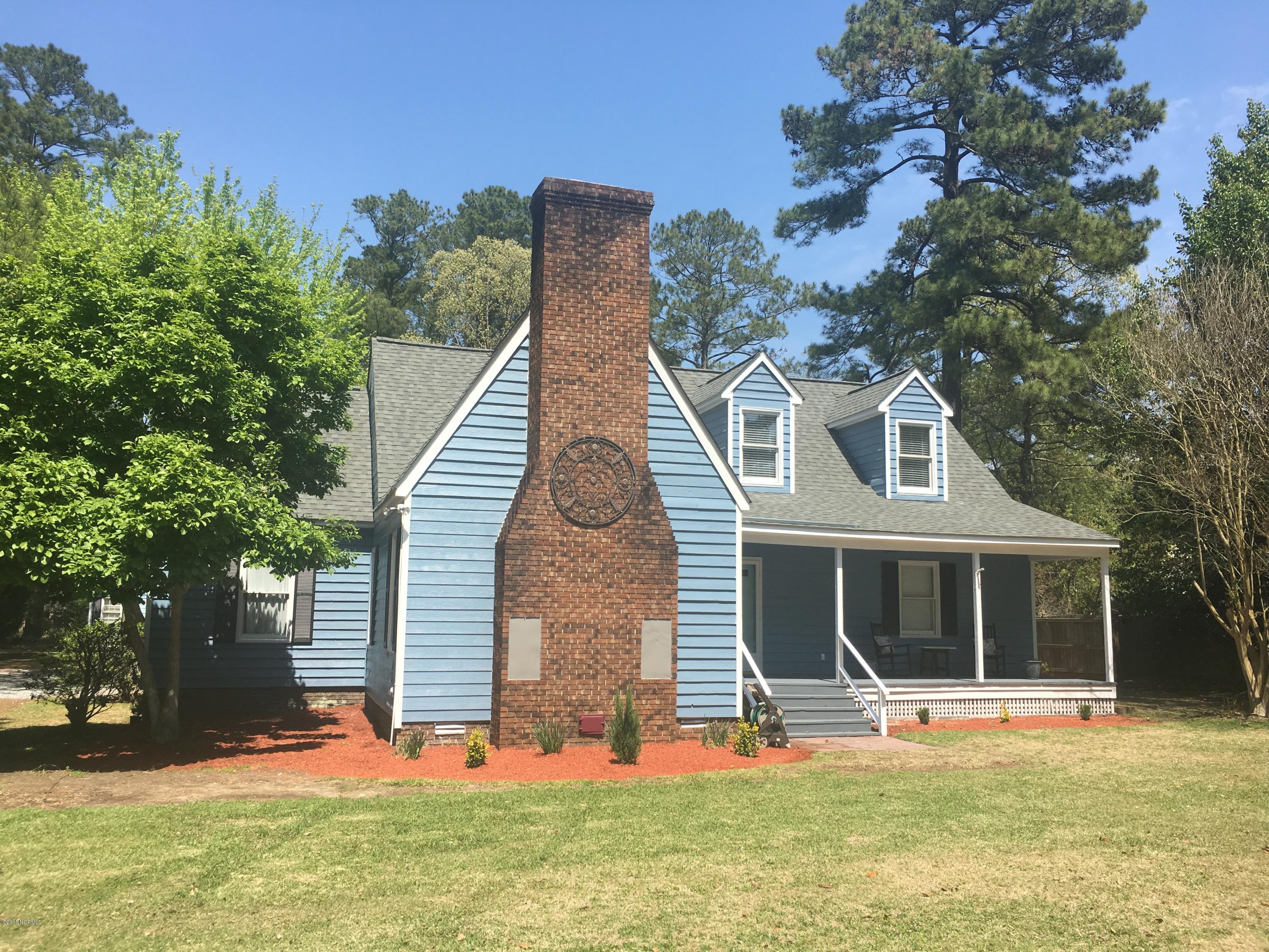 503 Alderson Road Washington, NC 27889 - Photo 2 of 17 002 Front_2
