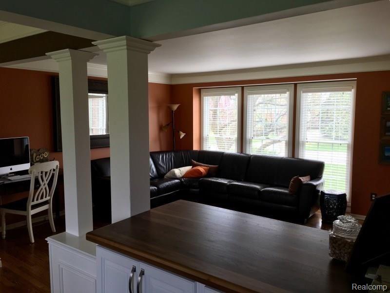 2380 Pleasant View Drive Rochester, MI 48306 - Photo 6 of 24