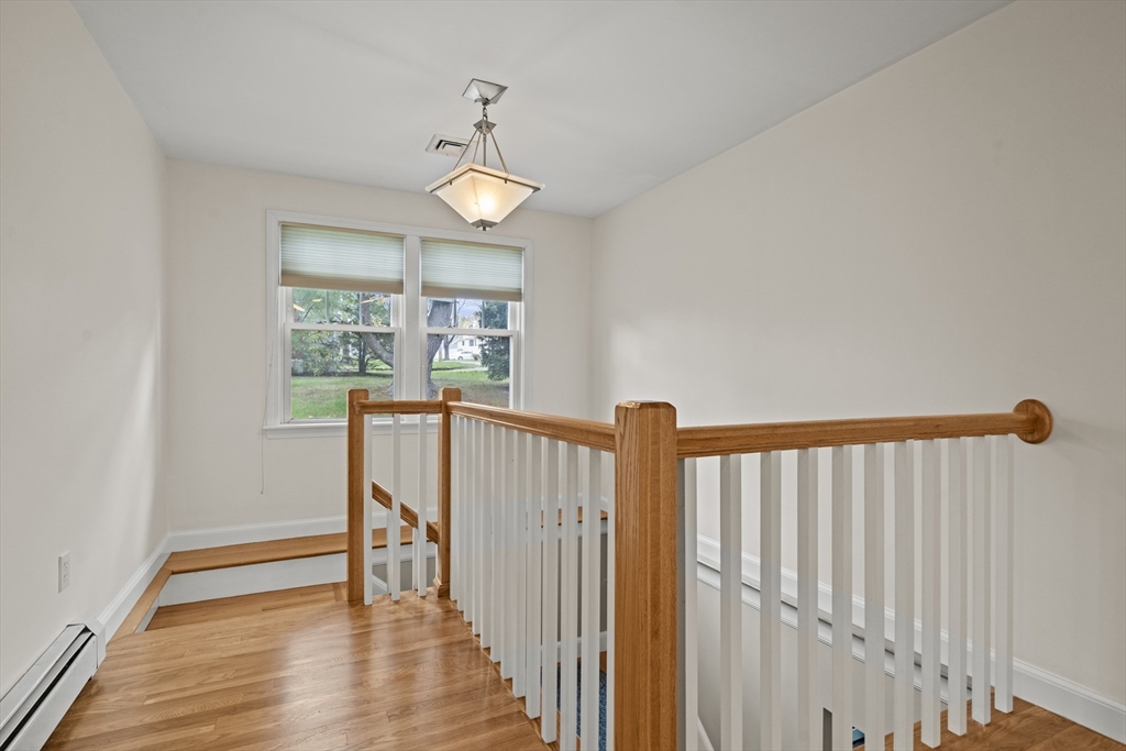 10 Newhall Road Lynnfield, MA 01940 - Photo 18 of 25 Gallery Image 18