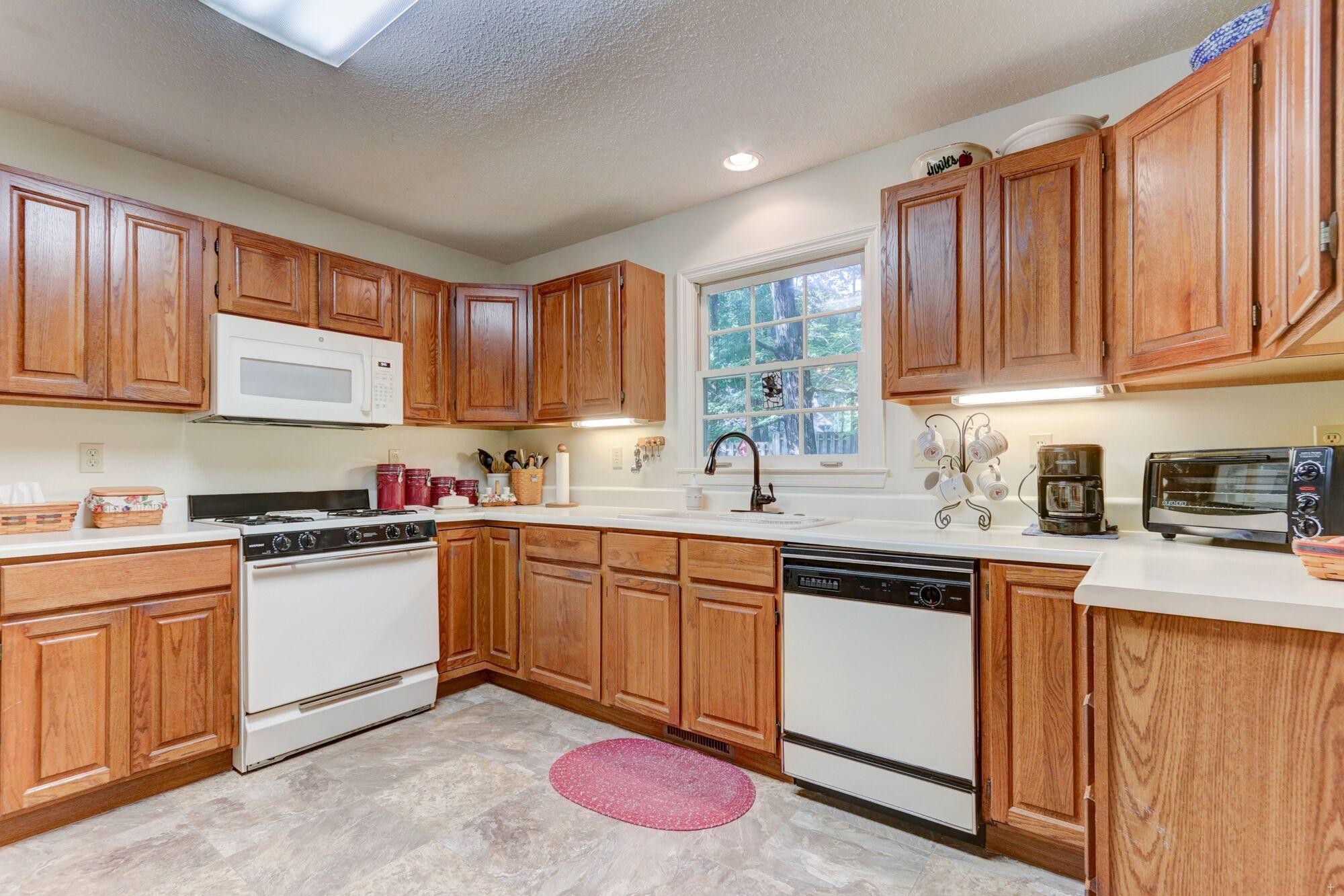 107 Telemann Lane Oak Ridge, TN 37830 - Photo 11 of 28 Gallery Image 11
